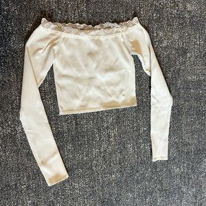 URBAN OUTFITTERS off the shoulder ribbed long sleeve shirt